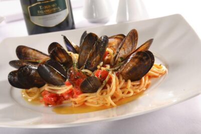 Spaghetti alle cozze/ Spaghetti z małżami